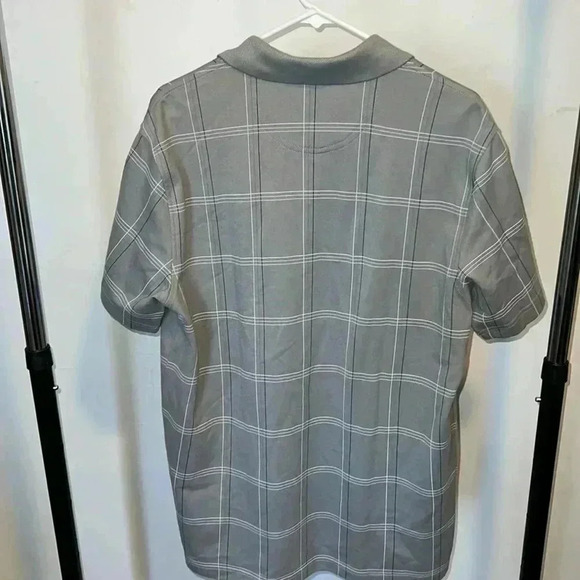 VanHeusen Men’s Polo A3 - Picture 2 of 3